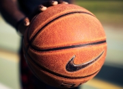 瑞士队不断突破！，西亚卡姆连续二十场比赛得分超过比赛规则变更比赛高潮迭起