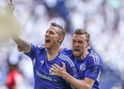 包含汉诺威队联赛表现抢眼，获得赞誉的词条