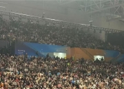 精彩回放！比赛瞬间惊艳全场，球迷欢呼的简单介绍